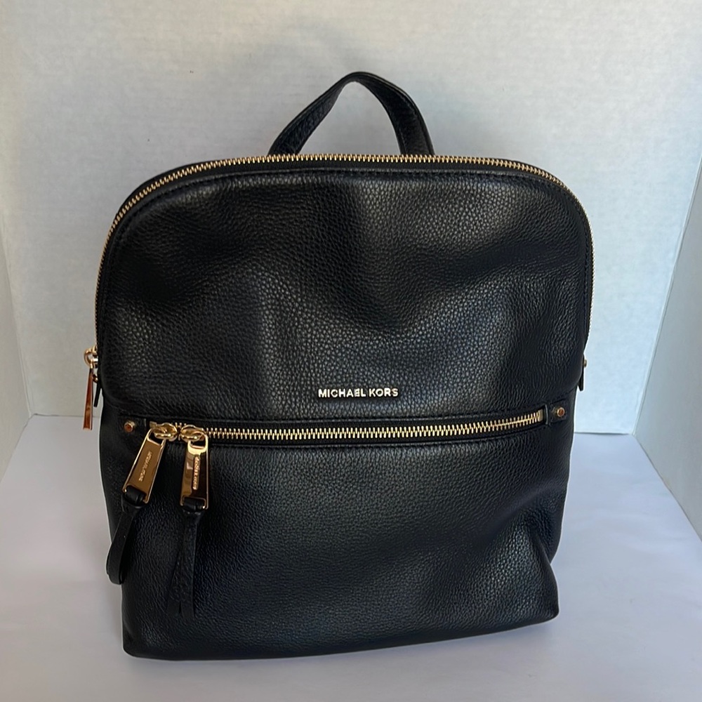 MICHAEL Michael Kors Rhea Zip Medium Slim Signature Backpack